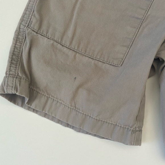 Boys 2 Short Bundle Sz 5 - Picture 5 of 5